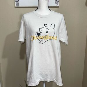Vintage Disneyland Winnie the Pooh embroidered tshirt